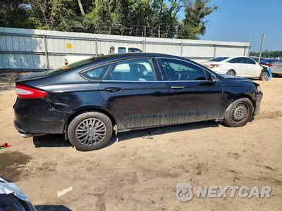 Trzecie zdjęcie samochodu z tyłu: 2013 FORD FUSION S VIN:3FA6P0G74DR138242 - miniatura