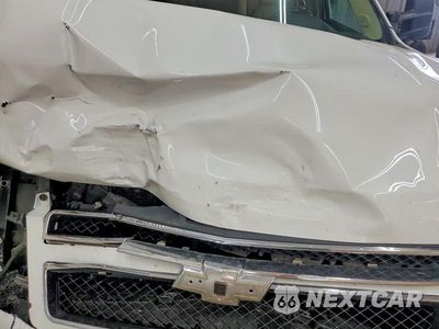Zdjęcie 12 z 13 samochodu: 2008 CHEVROLET SUBURBAN K2500 VIN:3GNGK26K58G198201 - miniatura