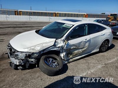 2017 HONDA CIVIC EX 2HGFC2F78HH555532 - główne zdjęcie licytacji z USA - miniatura