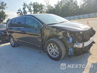 Czwarte zdjęcie samochodu z boku: 2027 CHRYSLER PACIFICA SELECT VIN:2C4RC1BG0VR590180 - miniatura