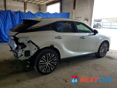 Trzecie zdjęcie samochodu z tyłu: 2025 LEXUS RX 350 PREMIUM+ VIN:2T2BAMCA6SC123808 - miniatura