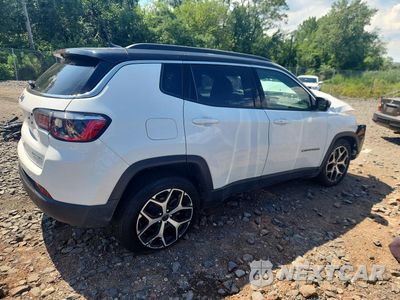 Trzecie zdjęcie samochodu z tyłu: 2026 JEEP COMPASS LIMITED VIN:3C4NJDCN5TT173666 - miniatura