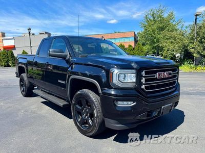 Czwarte zdjęcie samochodu z boku: 2017 GMC SIERRA K1500 VIN:1GTV2LEC0HZ204468 - miniatura