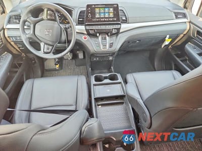 Zdjęcie 8 z 13 samochodu: 2026 HONDA ODYSSEY EXL VIN:5FNRL6H66TB036548 - miniatura