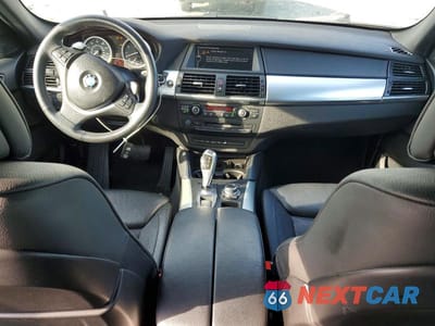 Zdjęcie 8 z 13 samochodu: 2011 BMW X6 XDRIVE50I VIN:5UXFG8C51BLZ96730 - miniatura