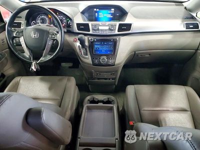 Zdjęcie 8 z 13 samochodu: 2016 HONDA ODYSSEY TOURING VIN:5FNRL5H97GB114541 - miniatura