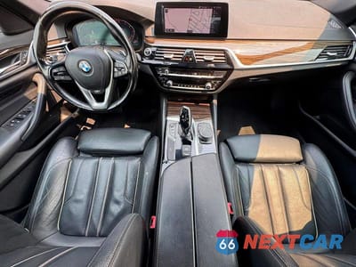 Zdjęcie 9 z 10 samochodu: 2020 BMW 530 XI VIN:WBAJR7C07LCD10180 - miniatura