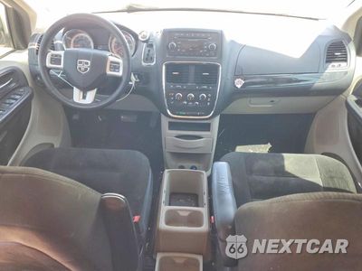 Zdjęcie 8 z 13 samochodu: 2016 DODGE GRAND CARAVAN SE VIN:2C4RDGBG5GR218661 - miniatura