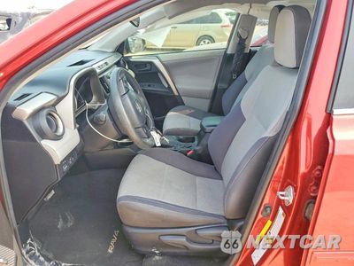 Zdjęcie 7 z 12 samochodu: 2013 TOYOTA RAV4 XLE VIN:JTMWFREV6D5014852 - miniatura