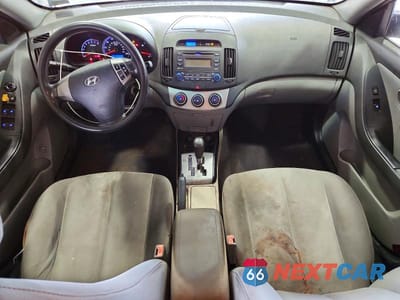 Zdjęcie 8 z 12 samochodu: 2010 HYUNDAI ELANTRA GLS VIN:KMHDU4ADXAU014895 - miniatura