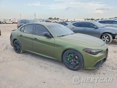 Czwarte zdjęcie samochodu z boku: 2018 ALFA ROMEO GIULIA TI VIN:ZARFAECN7J7566988 - miniatura