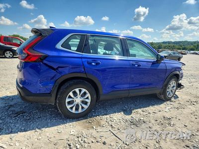 Trzecie zdjęcie samochodu z tyłu: 2023 HONDA CR-V LX VIN:7FARS4H27PE019000 - miniatura