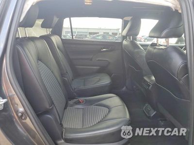 Zdjęcie 11 z 14 samochodu: 2021 TOYOTA HIGHLANDER XSE VIN:5TDLZRBH4MS111888 - miniatura
