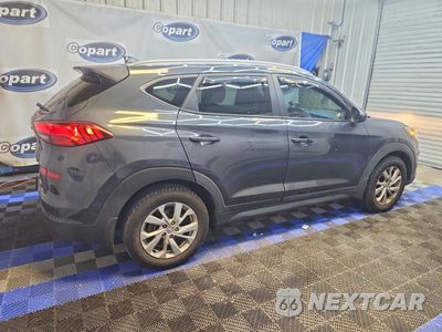 Trzecie zdjęcie samochodu z tyłu: 2020 HYUNDAI TUCSON VALUE VIN:KM8J33A40LU101613 - miniatura