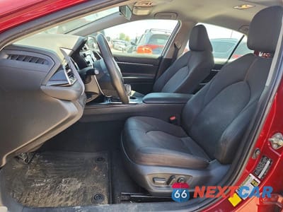 Zdjęcie 7 z 13 samochodu: 2020 TOYOTA CAMRY LE VIN:4T1C11AK0LU945989 - miniatura