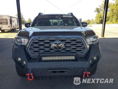 Piąte zdjęcie samochodu w środku: 2022 TOYOTA TACOMA TRD OFF-ROAD VIN:3TYCZ5AN4NT079823 - miniatura