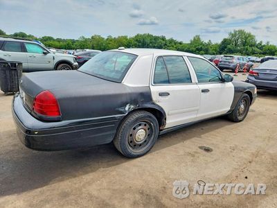 Trzecie zdjęcie samochodu z tyłu: 2007 FORD CROWN VICTORIA POLICE INTERCEPTOR VIN:2FAHP71W77X134368 - miniatura