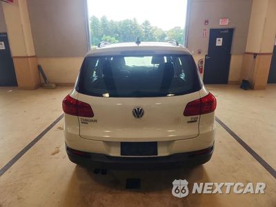 Zdjęcie 6 z 12 samochodu: 2017 VOLKSWAGEN TIGUAN S VIN:WVGBV7AX6HK049990 - miniatura