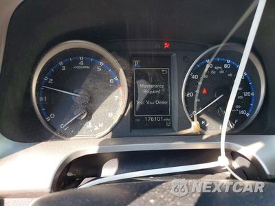 Zdjęcie 9 z 13 samochodu: 2017 TOYOTA RAV4 LE VIN:JTMZFREV5HJ122339 - miniatura