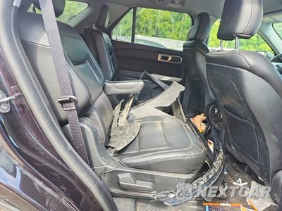 Zdjęcie 10 z 12 samochodu: 2020 FORD EXPLORER XLT VIN:1FMSK8DH6LGC42655 - miniatura