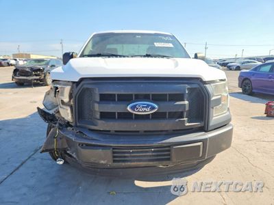 Piąte zdjęcie samochodu w środku: 2016 FORD F150 SUPER CAB VIN:1FTEX1CF5GKE77612 - miniatura