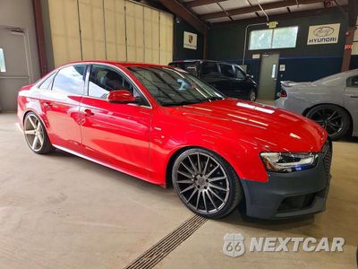 Czwarte zdjęcie samochodu z boku: 2015 AUDI A4 PREMIUM VIN:WAUBFAFL0FN020286 - miniatura