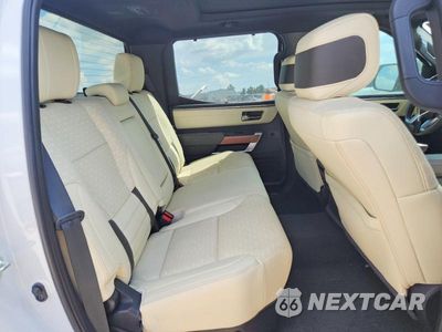 Zdjęcie 10 z 13 samochodu: 2023 TOYOTA TUNDRA 1794 EDITION HV VIN:5TFMC5AB0PX001950 - miniatura