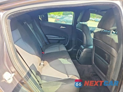 Zdjęcie 10 z 12 samochodu: 2015 DODGE CHARGER SE VIN:2C3CDXFG1FH806372 - miniatura