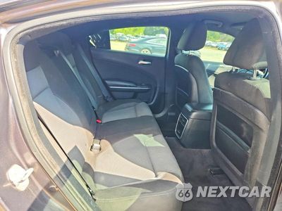 Zdjęcie 10 z 12 samochodu: 2015 DODGE CHARGER SE VIN:2C3CDXFG1FH806372 - miniatura