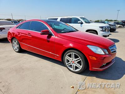 Czwarte zdjęcie samochodu z boku: 2010 MERCEDES-BENZ E 350 VIN:WDDKJ5GB1AF042059 - miniatura