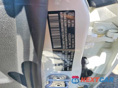 Zdjęcie 13 z 13 samochodu: 2019 MASERATI LEVANTE GTS VIN:ZN661ZUA0KX320314 - miniatura