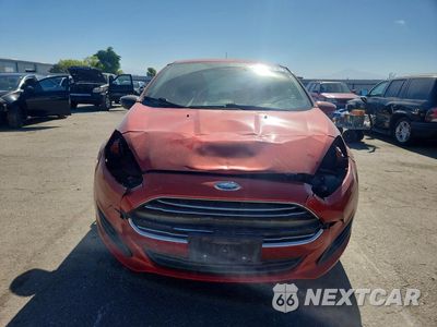 Piąte zdjęcie samochodu w środku: 2018 FORD FIESTA SE VIN:3FADP4BJ3JM104433 - miniatura