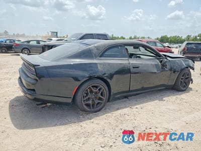 Trzecie zdjęcie samochodu z tyłu: 2026 DODGE CHARGER SCAT PACK VIN:2C3CDAMP2TR238817 - miniatura