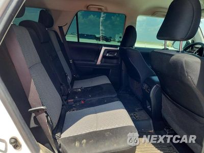 Zdjęcie 10 z 13 samochodu: 2023 TOYOTA 4RUNNER SR5 VIN:JTEMU5JR3P6131460 - miniatura