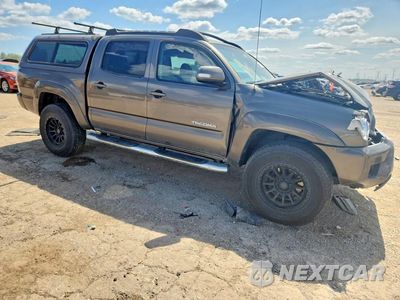 Czwarte zdjęcie samochodu z boku: 2015 TOYOTA TACOMA V6 VIN:3TMLU4EN7FM191547 - miniatura