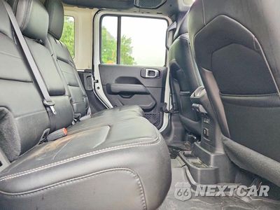 Zdjęcie 10 z 13 samochodu: 2020 JEEP WRANGLER UNLIMITED SAHARA VIN:1C4HJXEG6LW239777 - miniatura