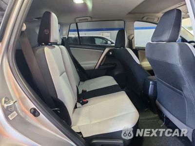 Zdjęcie 11 z 14 samochodu: 2018 TOYOTA RAV4 XLE VIN:2T3WFREV3JW508333 - miniatura