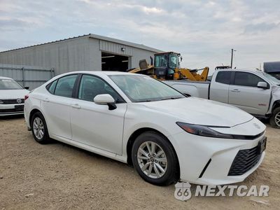 Czwarte zdjęcie samochodu z boku: 2026 TOYOTA CAMRY LE VIN:4T1DAACK5TU717004 - miniatura