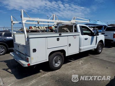 Trzecie zdjęcie samochodu z tyłu: 2023 FORD F250 SUPER DUTY VIN:1FTBF2AA0PEC46778 - miniatura