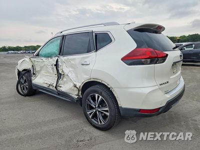 Drugie zdjęcie samochodu z przodu: 2019 NISSAN ROGUE SV VIN:5N1AT2MV7KC720194 - miniatura
