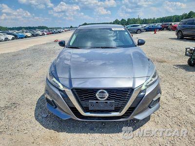 Piąte zdjęcie samochodu w środku: 2019 NISSAN ALTIMA SR VIN:1N4BL4CV0KC169747 - miniatura