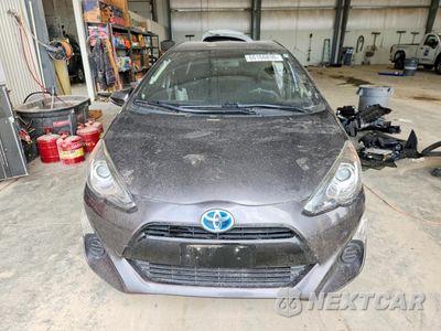 Piąte zdjęcie samochodu w środku: 2015 TOYOTA PRIUS C TWO VIN:JTDKDTB34F1105598 - miniatura
