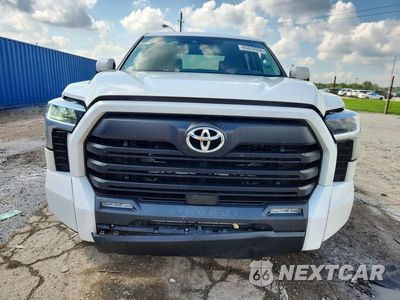 Piąte zdjęcie samochodu w środku: 2023 TOYOTA TUNDRA SR5 VIN:5TFLA5DB8PX058295 - miniatura