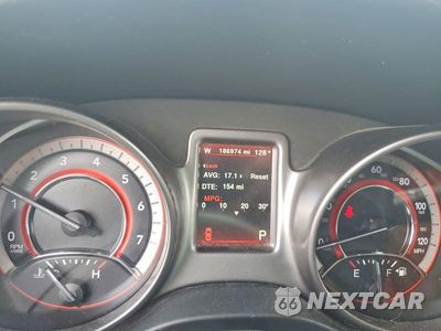 Zdjęcie 9 z 12 samochodu: 2017 DODGE JOURNEY CROSSROAD VIN:3C4PDCGG9HT571749 - miniatura