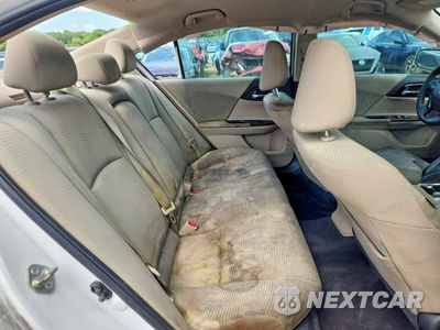 Zdjęcie 19 z 24 samochodu: 2017 HONDA ACCORD LX VIN:1HGCR2F31HA046380 - miniatura