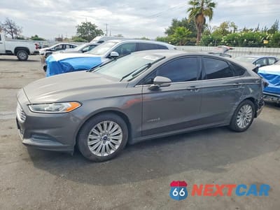 2013 FORD FUSION SE HYBRID 3FA6P0LUXDR379900 - główne zdjęcie licytacji z USA - miniatura