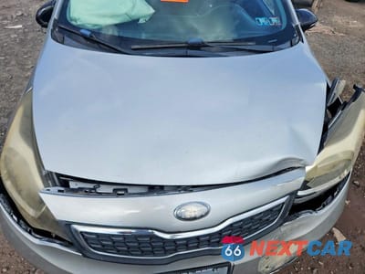 Zdjęcie 11 z 12 samochodu: 2014 KIA RIO EX VIN:KNADN4A32E6355286 - miniatura