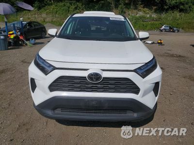 Piąte zdjęcie samochodu w środku: 2022 TOYOTA RAV4 XLE VIN:2T3W1RFV0NW210860 - miniatura