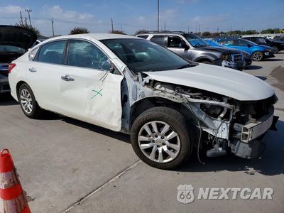 Czwarte zdjęcie samochodu z boku: 2016 NISSAN ALTIMA 2.5 S VIN:1N4AL3AP7GN345294 - miniatura