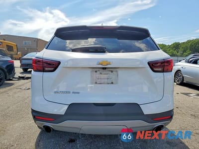 Zdjęcie 6 z 14 samochodu: 2023 CHEVROLET BLAZER 2LT VIN:3GNKBHR42PS183631 - miniatura